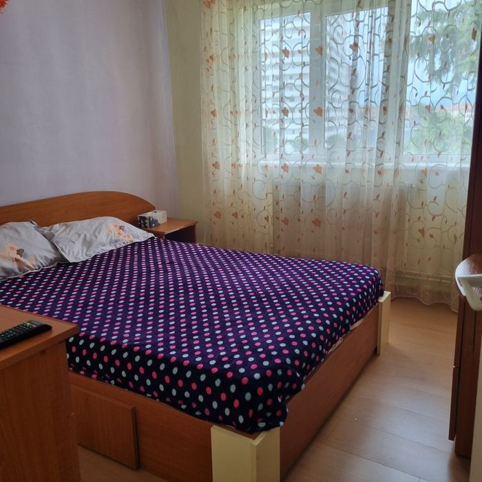 Apartament de închiriat