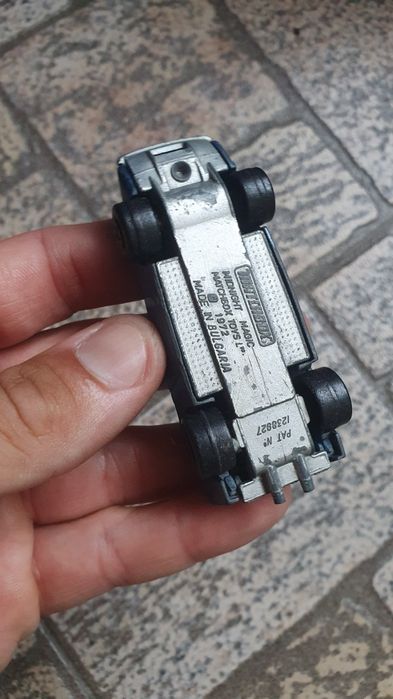 Българска количка Matchbox Midnight