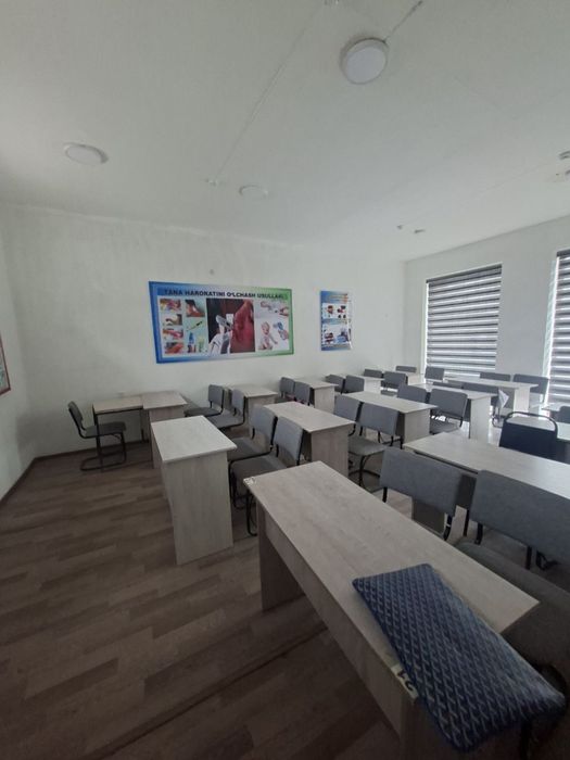 Noturar Bino, Office Savdo Do'koni va boshqa faoliyatlar uchun