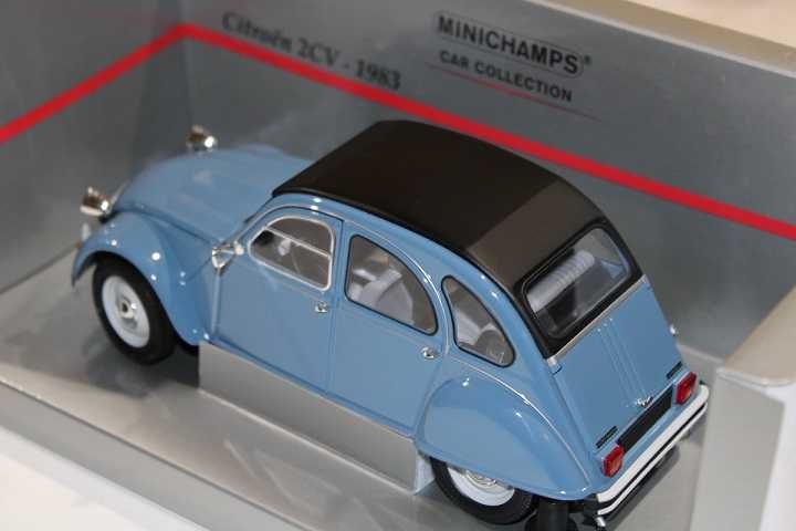 1:18 Citroen 2CV Blue.