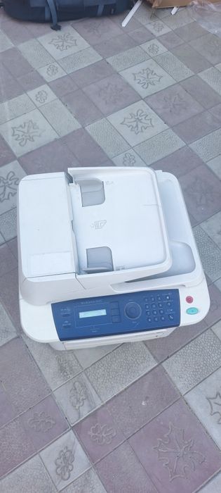 Продам МФУ принтер