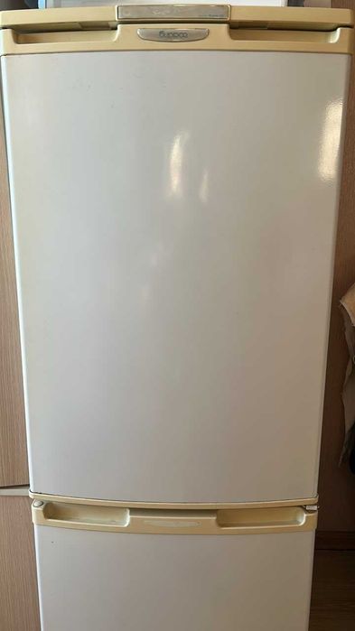 Продам холодильник б/у Срочно. Самовывоз