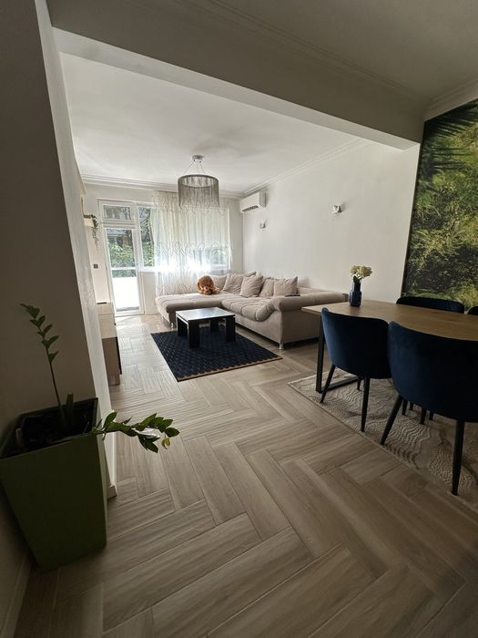 Дава се под наем Тристаен апартамент в София, Лозенец - 95 кв.м за 1200 € - Снимка #6