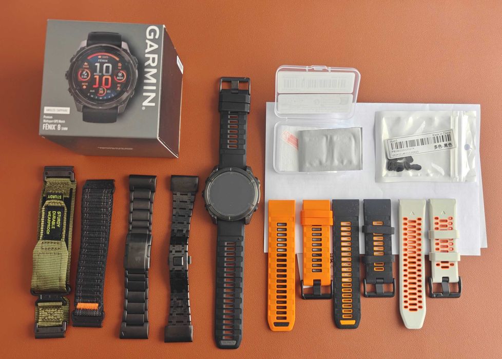 Продавам Garmin Fenix 8 51MM Amoled Sapphire Carbon Gray DLC TITANIUM