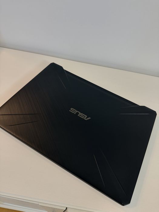 ASUS TUF FX505GT – i5-9300H / GTX 1650 / 16GB RAM / 512GB SSD / Windows 11