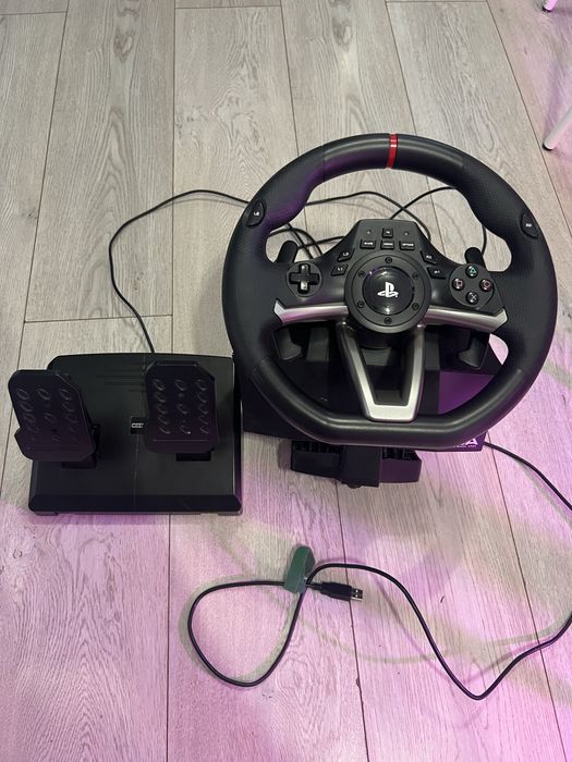 Vând volan gaming HORI Racing Wheel Apex cu pedale