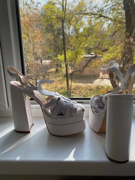 Туфли на каблуке