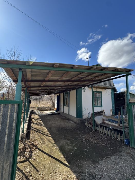 Продаётся дача на Спутнике