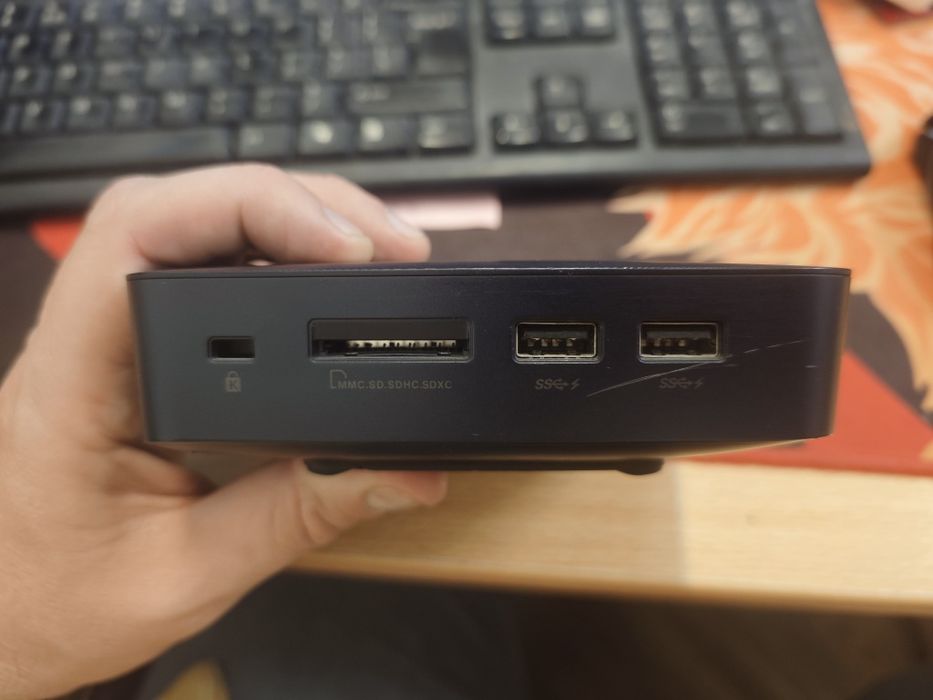 Mini PC ASUS UN62 - Intel i5 / 8GB RAM / SSD Samsung / Windows 10 & Office