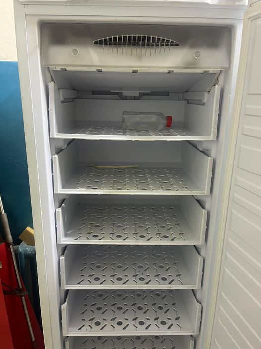 Морозильная камера бирюса