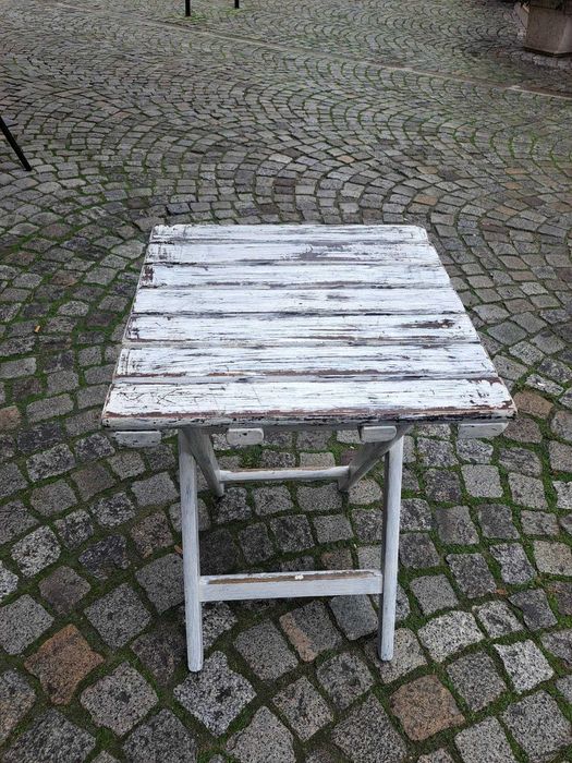 Дървена арт маса 50х50см