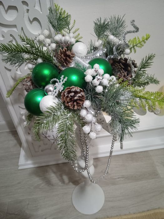 Декоративные вазы для нового года