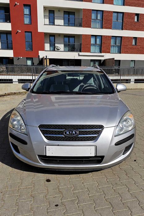 Vand Kia Ceed SW, an 2008, 1.4 109 cp