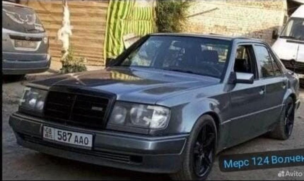 Бампер на мерседес w124  е500 волчек