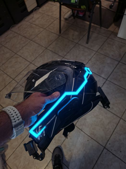Casca moto preier carbon devil usoara marimea L