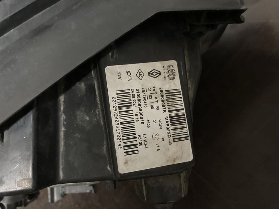 Far stanga full led Renault Clio 5