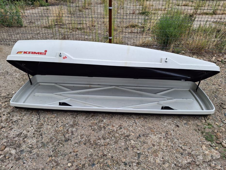 Голям автобокс    .