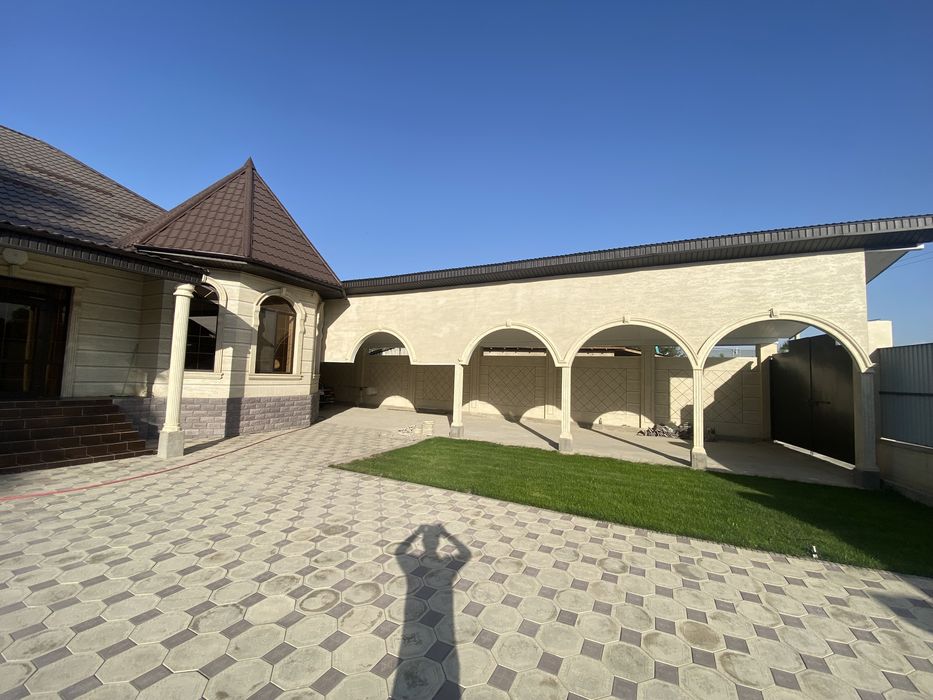 Продам дом в послелке Батан