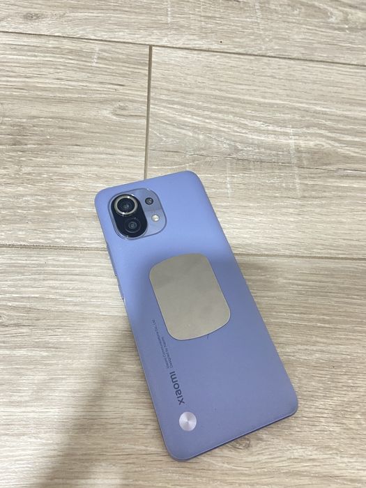 xiaomi mi 11 продам экран заменён