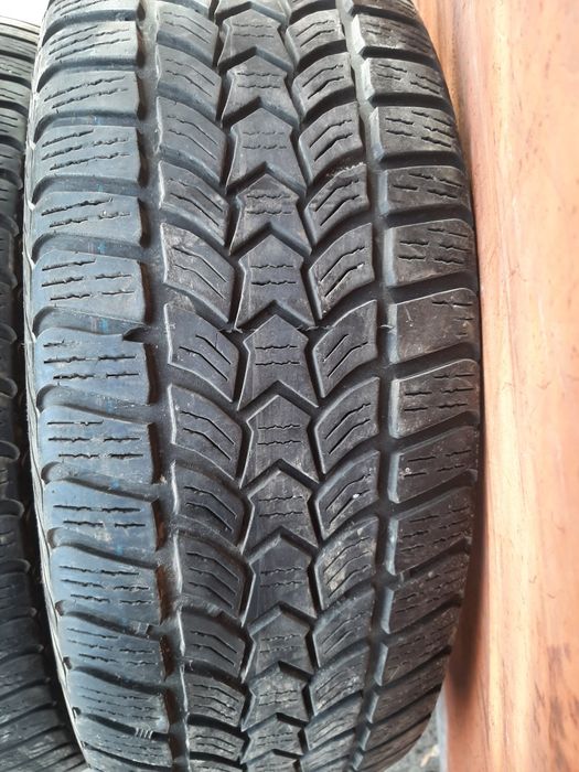 Продам шины 205/60/16