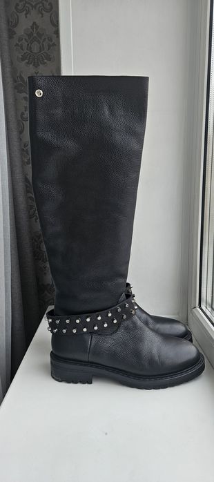 Зимние сапоги Tucino 40рр