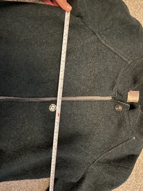 Palton scurt din lana, marimea 36-38