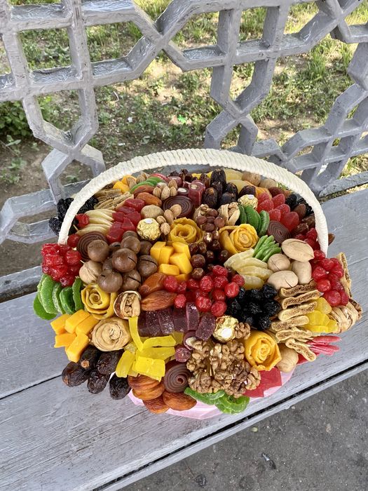 Букеты из сухофруктов