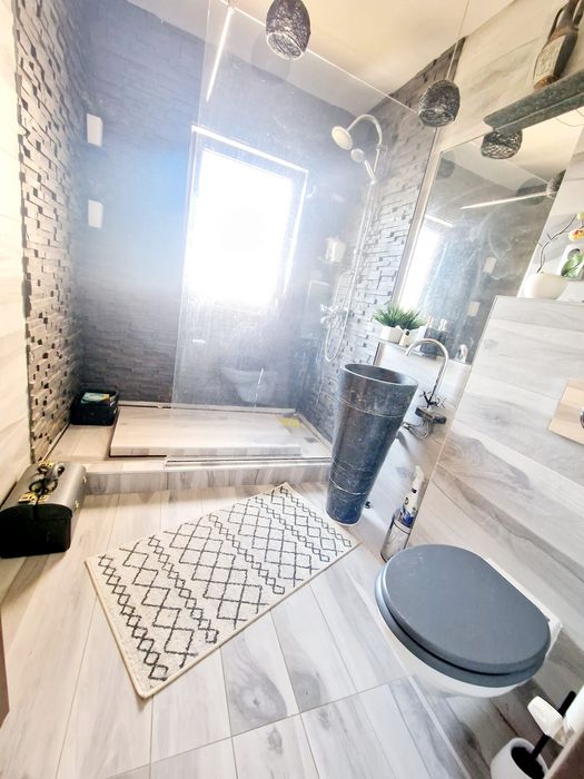 Casa tip Duplex  140mp utili, cu 49 mp Garaj și 320 mp Teren