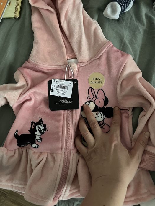 Donez hanorac bebe fetita cu eticheta, defect 74 6-9 luni