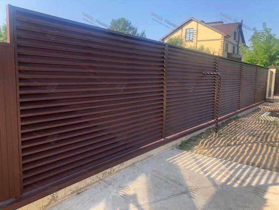 Забор жалюзи металлический