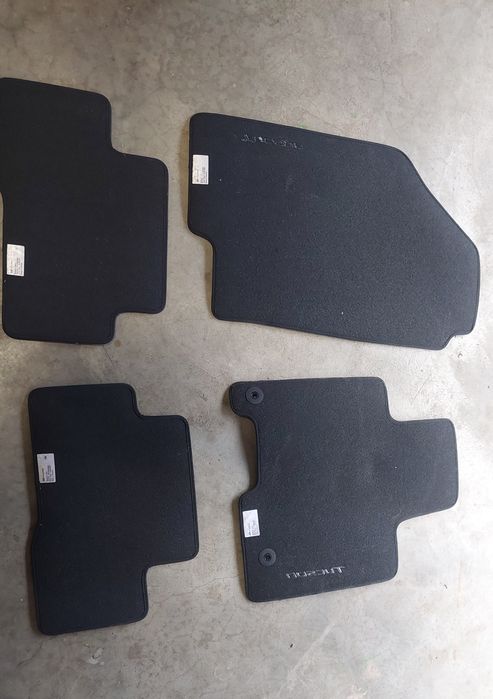 Стелки за Hyundai Tucson