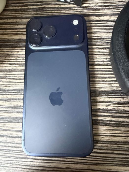 iphone 17 pro Max 100% capacity