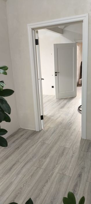 Укладка ламината, паркета, кварц- венила