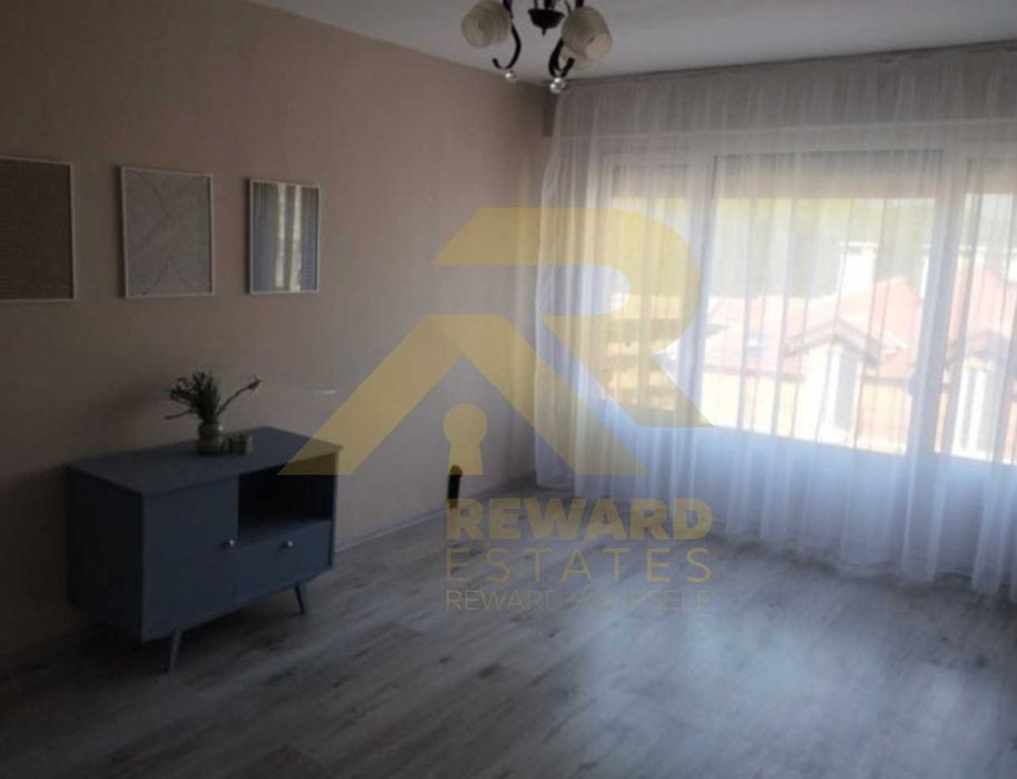 Продава се Двустаен апартамент в София, Изток - 47 кв.м за 2277 €/кв.м - Снимка #1