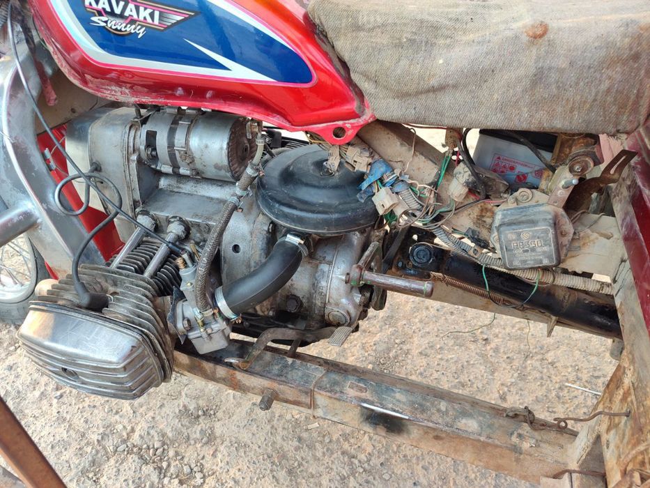 Arzon narxda mototsikl Sotiladi