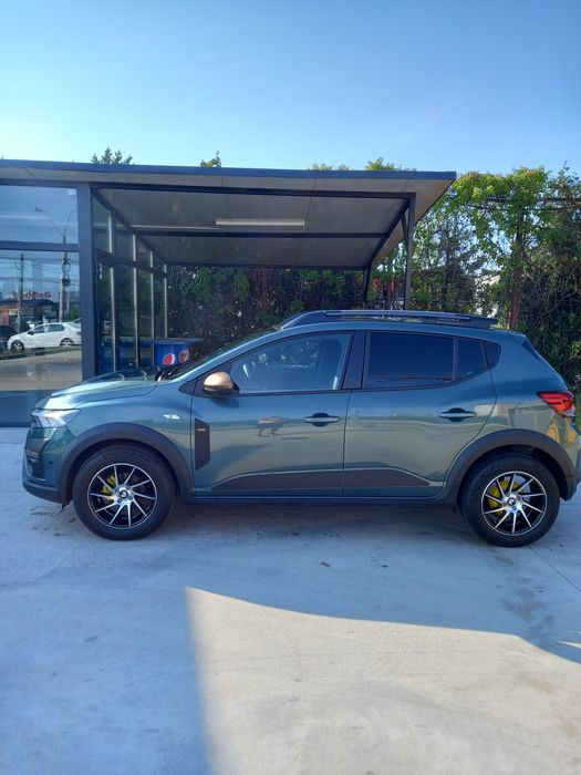 Sandero Stepway Extreme + Eco g 100 Gpl  2024 Unic proprietar Masina în garanție!