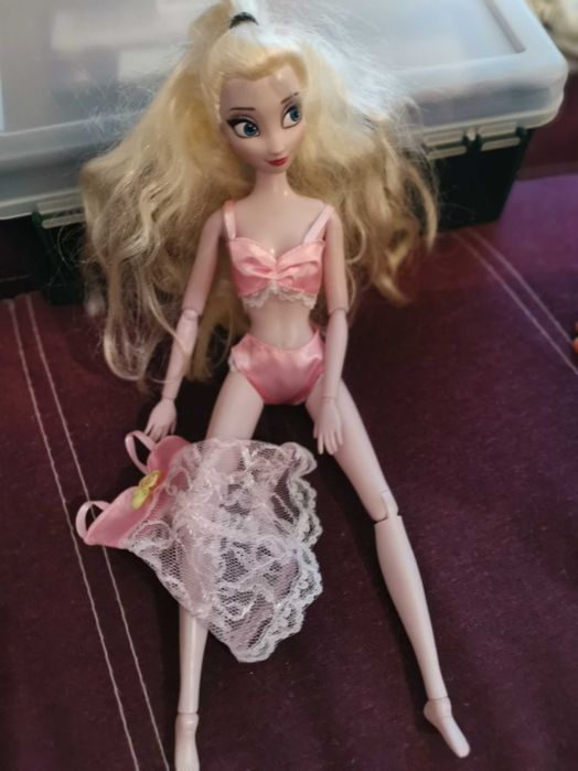 Комплект бельо и нощница за барби