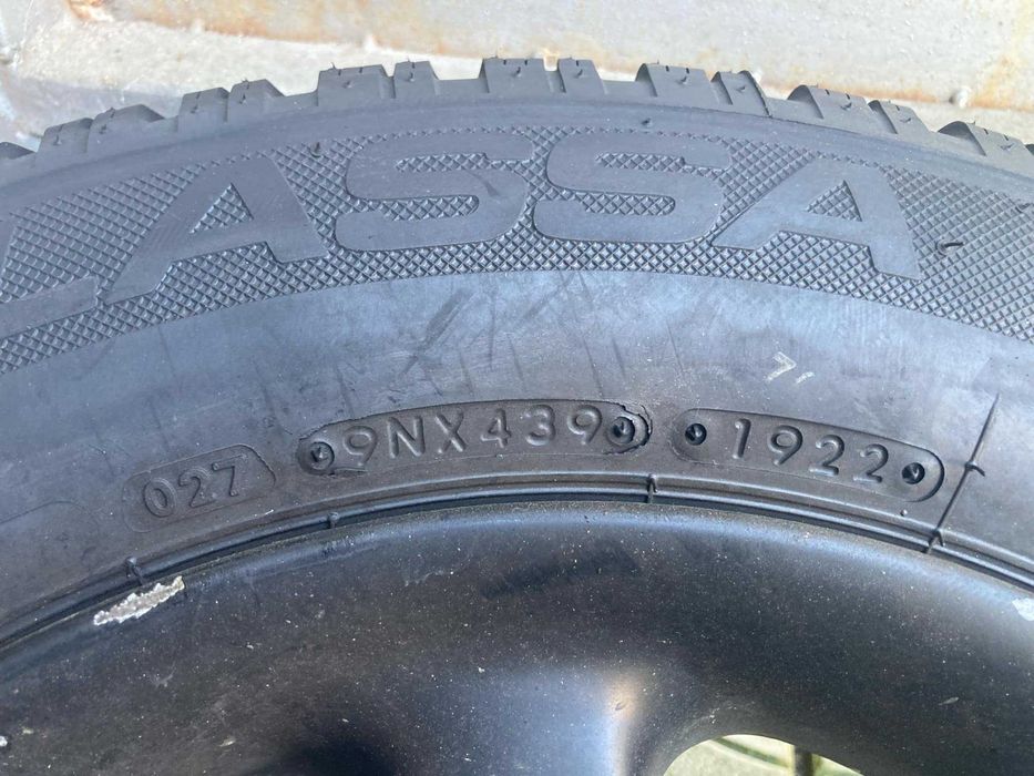 Джанти с гуми 4 бр.