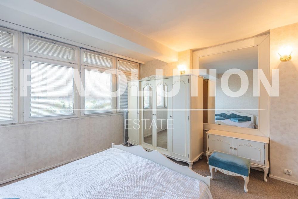 Дава се под наем Двустаен апартамент в Варна, Левски - 52 кв.м за 425 € - Снимка #3