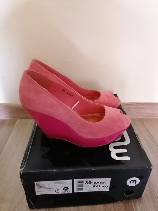 Pantofi roz, piele întoarsă, nr 39