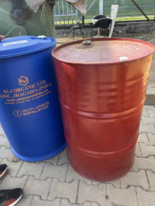 Vand butoie plastic &tabla