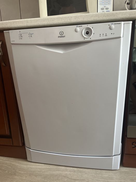Посудамойка Indesit