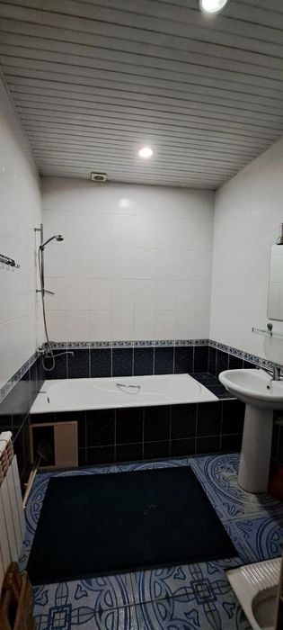 Uy uchaska dom hovli Sergile uzgarish