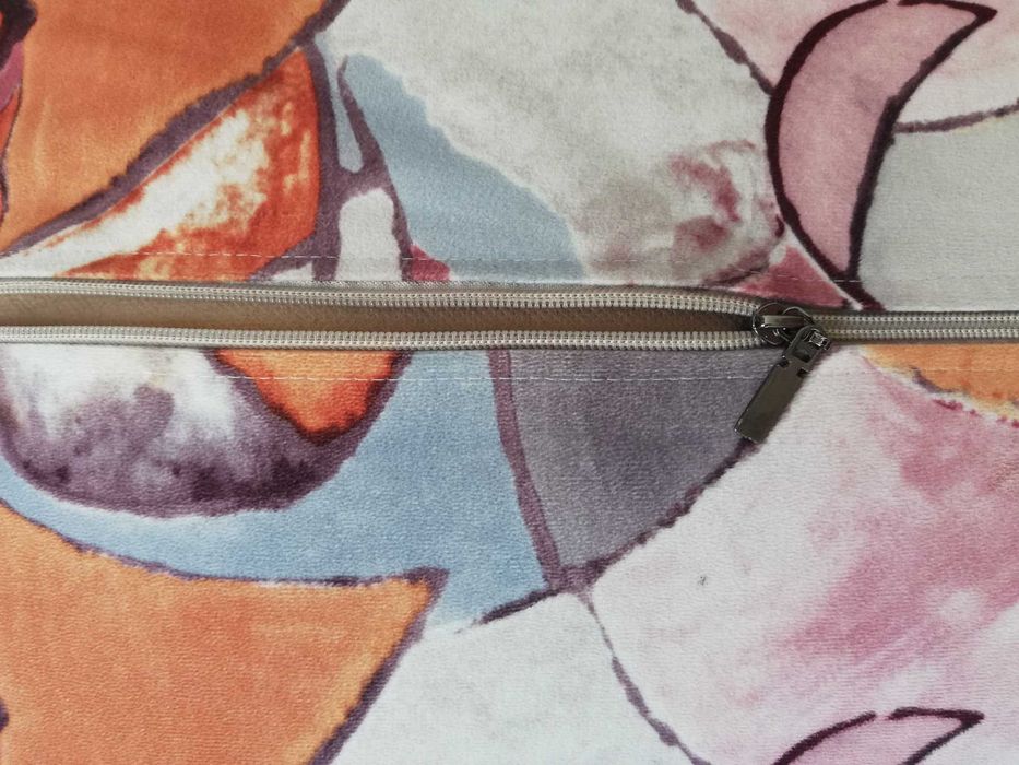 Недорого продам диван тройку