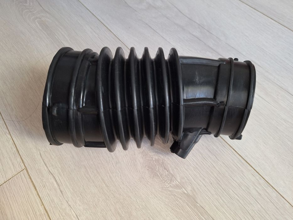 N 106В Въздуховод 17228-5LA-A00 за CRV 4. 2.4 кубика