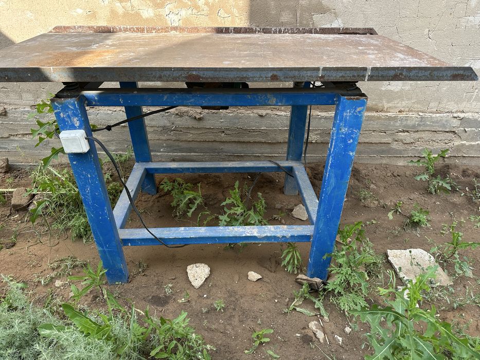 Вибростол продам б/у