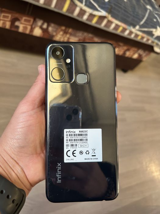 Продам Infinix smart 6 plus 64 gb