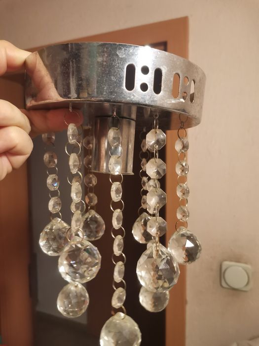 Полилей за таван