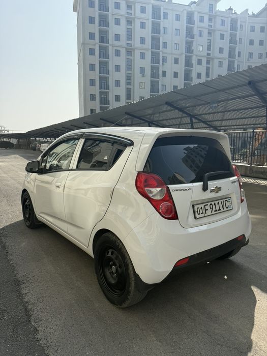 Chevrolet Spark avtomat 2015 (Yevro) sotiladi