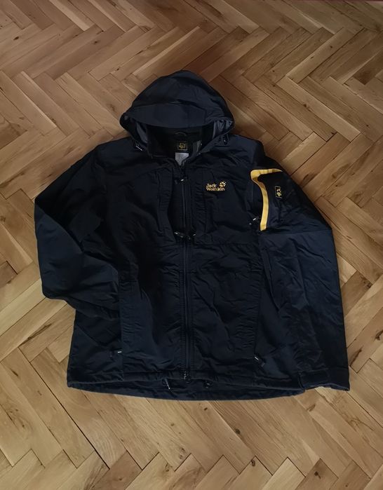 Оригинално мъжко  яке Jack wolfskin размер М